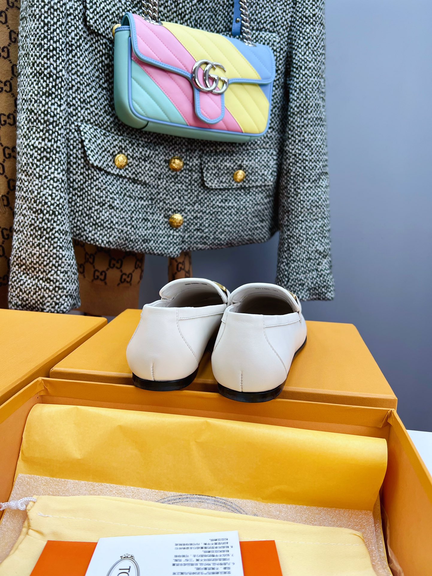 2020 Tod’s Retro-Linked Metal Leopards: High-Level Fashion Shoes with Sophisticated Details - 图片 5