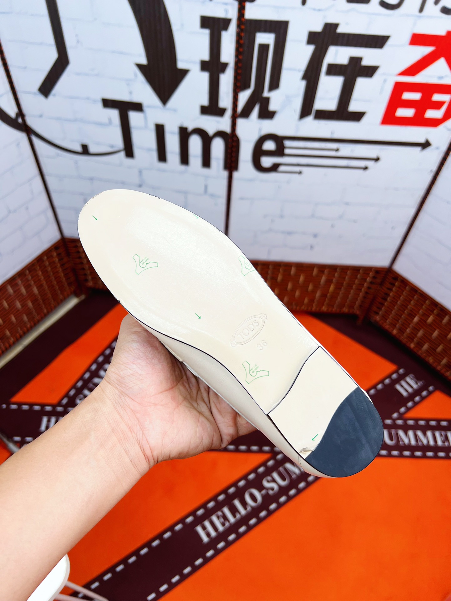 2020 Tod’s Retro-Linked Metal Leopards: High-Level Fashion Shoes with Sophisticated Details - 图片 8