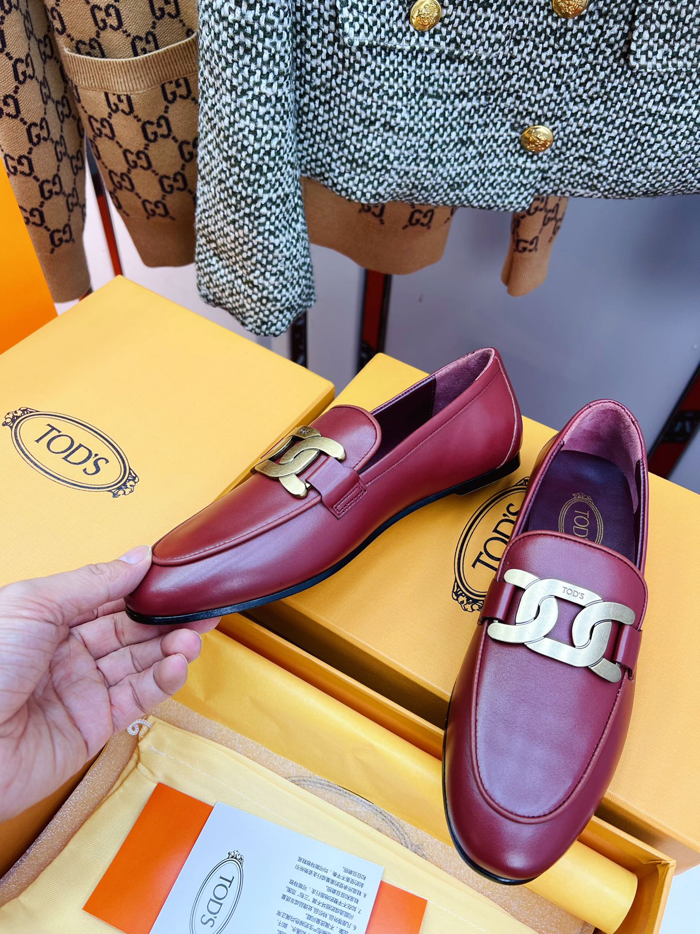 Tod’s 2020 Retro-Linked Metal Leopards: High-Level Fashion Shoes with Sophisticated Details - 图片 2