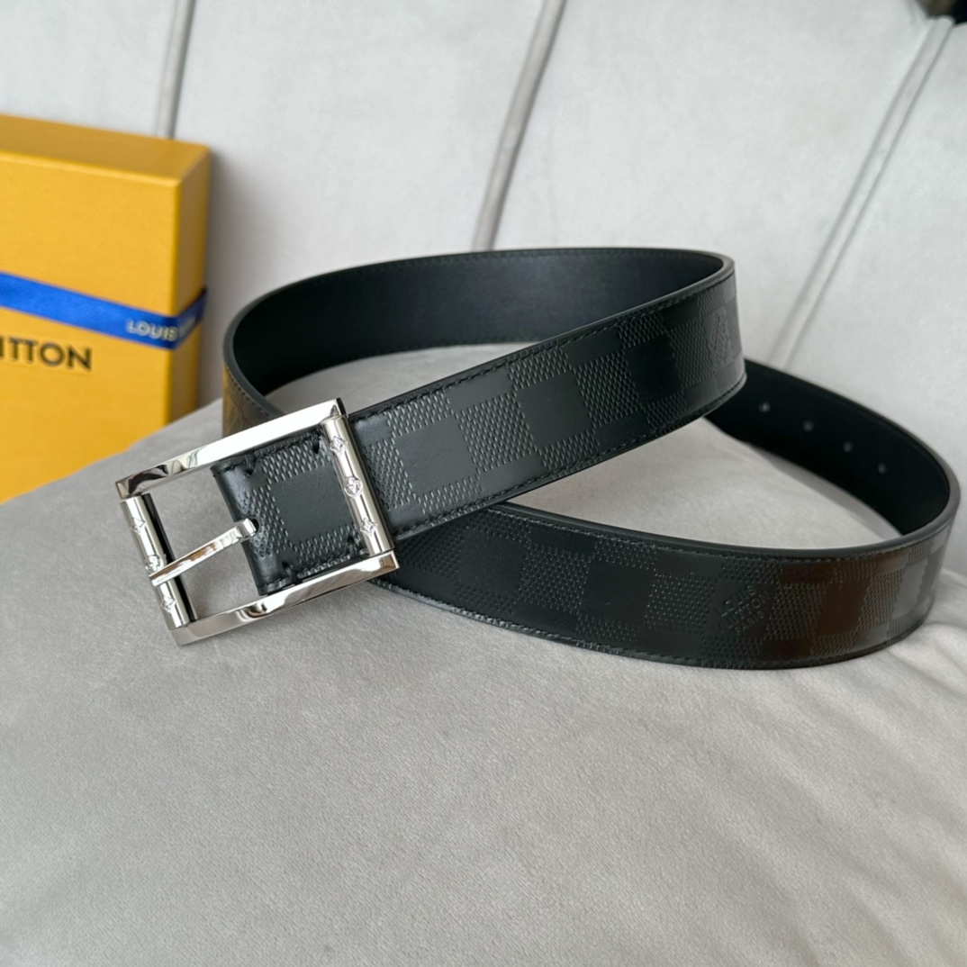 Louis Vuitton Belts Black Grid Calfskin Cowhide