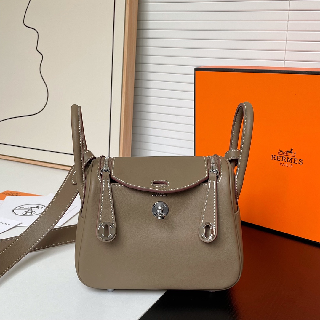 Hermès Orange Minium Clemence Mini Evelyne II TPM 16 GHW