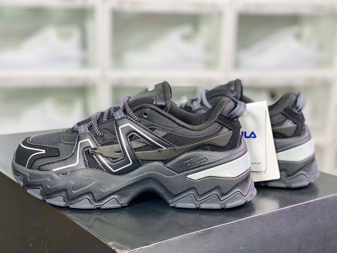 FUSION Aurora Aurora series low-cut daddy style heightened jogging shoes ”Black Silver” F12W231127FBK