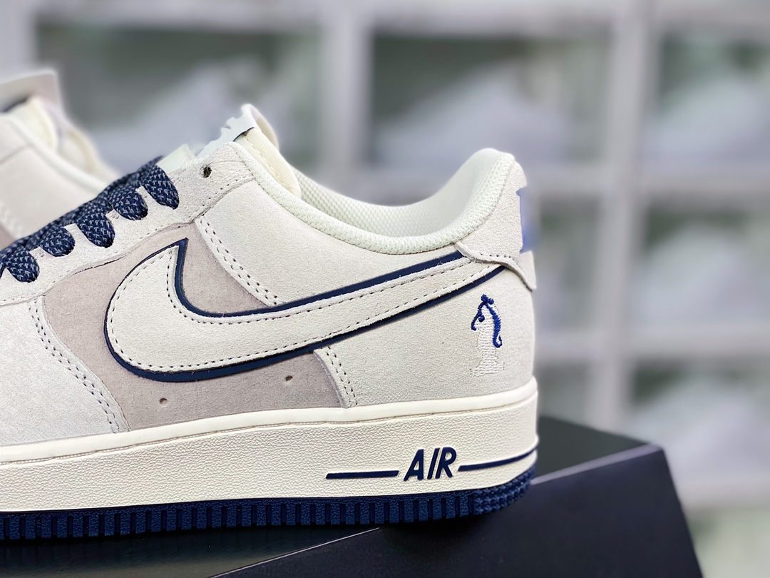 260 Air Force 1 Low Premium PE”Four Horsemen” “麂皮浅灰午夜蓝四骑士”DZ3696-006