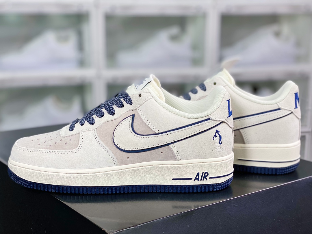 260 Air Force 1 Low Premium PE”Four Horsemen” “麂皮浅灰午夜蓝四骑士”DZ3696-006