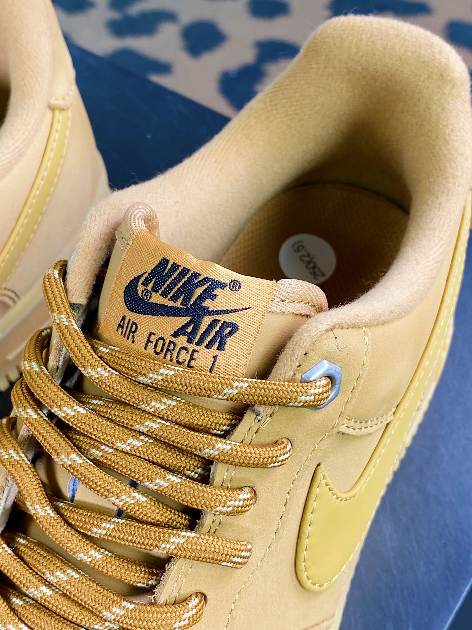 200 Air Force 1 Low 07 LV8”Wheat / Flax”空军一号低帮CJ9179-200