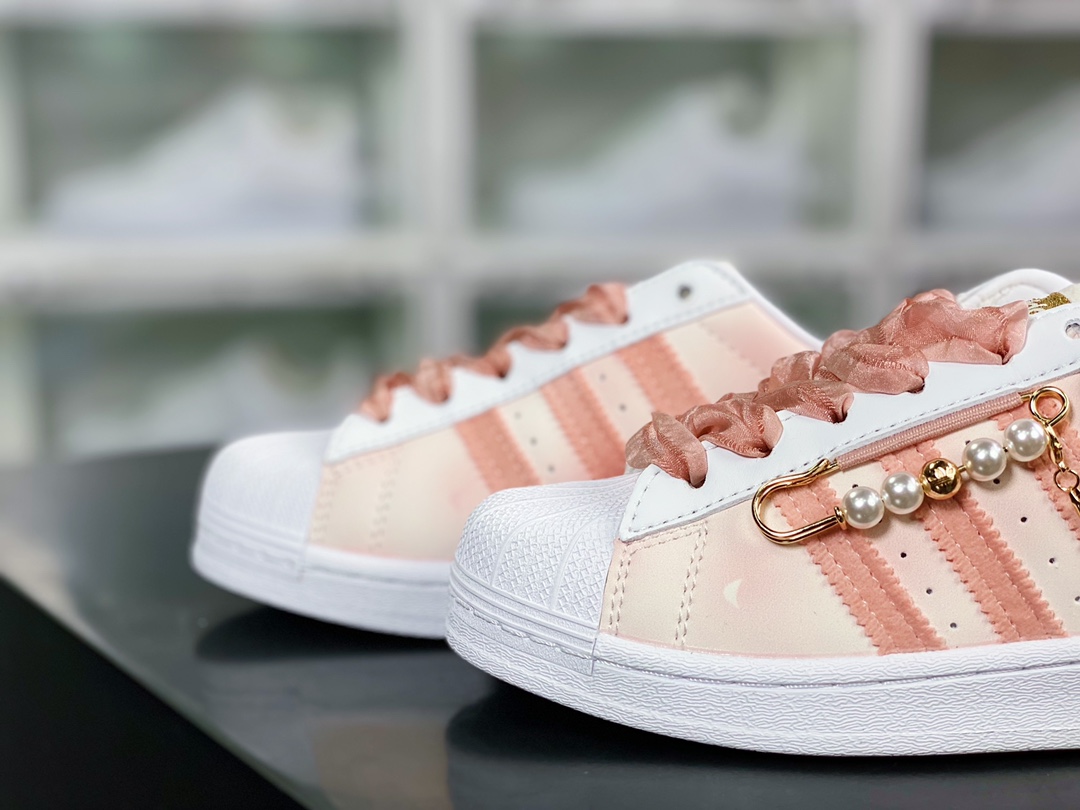 Originals Superstar ”Cherry Blossom Powder” shell head series low top sneakers GZ3386