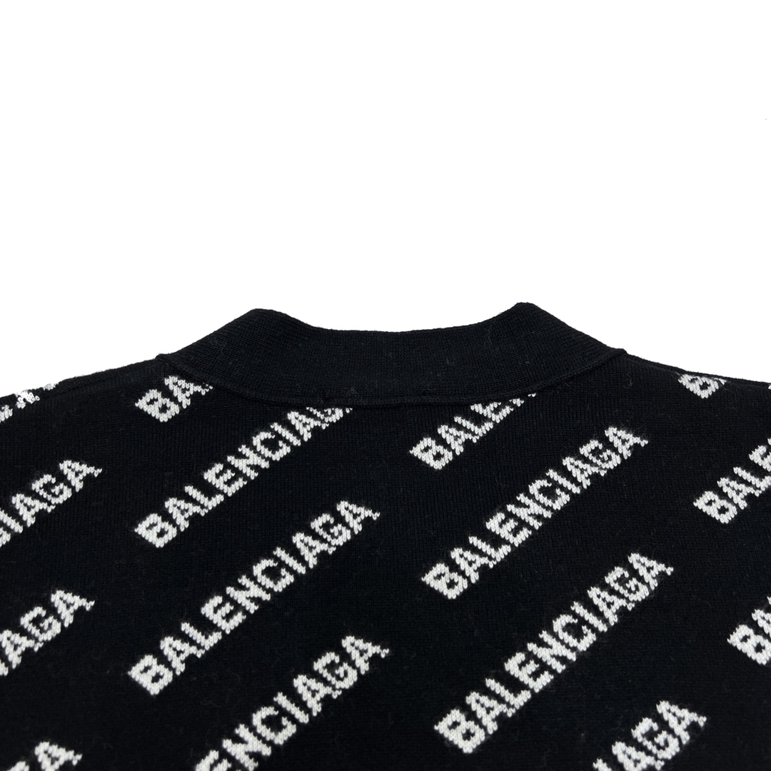 Balenciaga/巴黎世家22FW 弹幕logo羊毛提花针织开衫