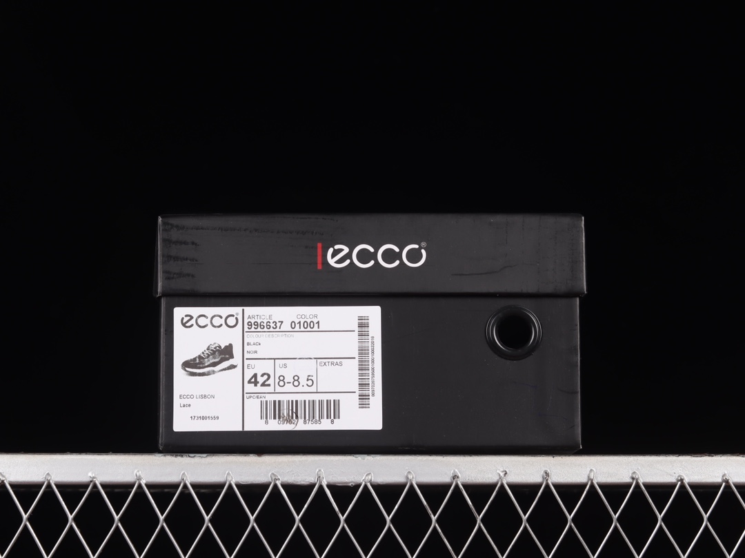 💰340纯原
Ecco 爱步 2022秋冬新款 柔酷8号系列运动休闲鞋 99663701001
#经典和现代工艺品质融合 精选小牛皮面料 百搭休闲老爹鞋 舒适性相当不错 版型楦型非常到位上脚 专柜热销款 独有鞋型设计 特有LOGO车边 特别有型 北欧风格 舒适 休闲保暖 超弹性 耐磨 减震 按摩大底(PU+TPU 组合)经典潮流 随意搭配!
尺码:38 39 40 41 42 43 44 皮鞋码 T.E5