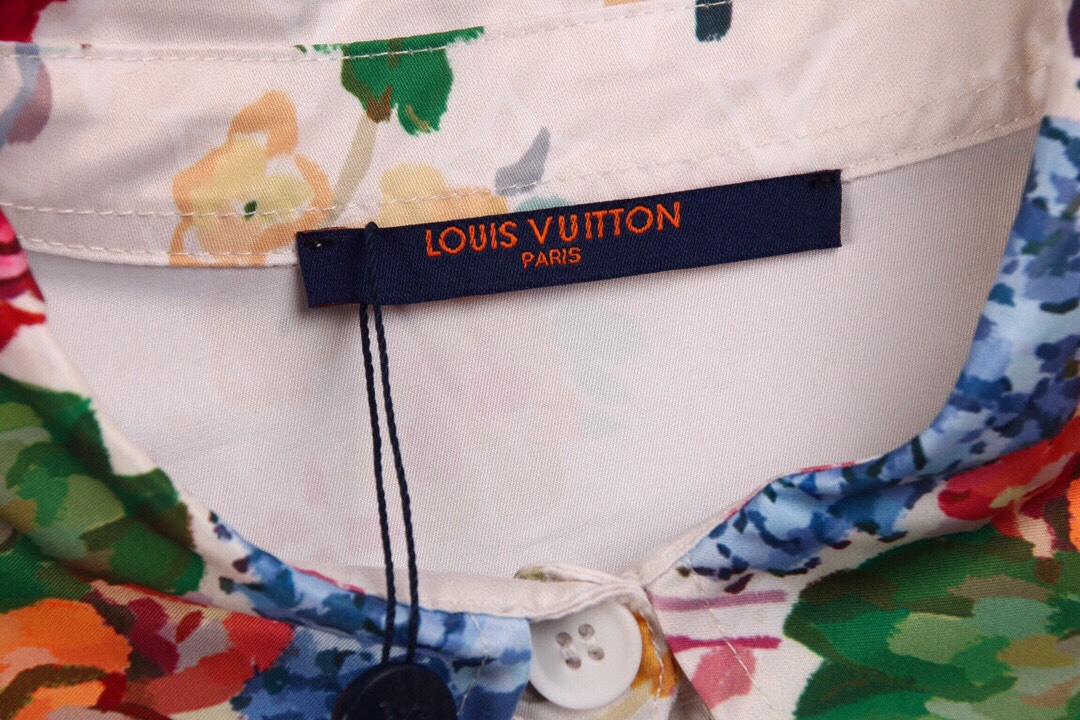 LouisVuitton 路易威登22Fw 花卉 衬衫明星同款