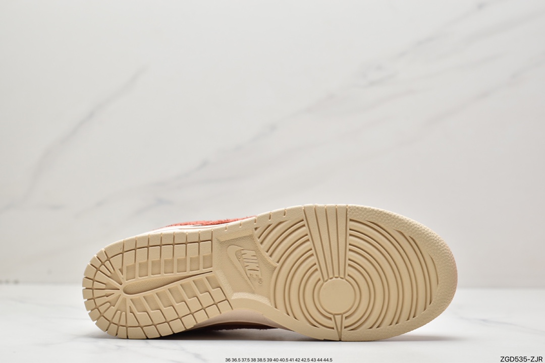 SB Dunk Low dunk series low top casual sports skateboard shoes DZ4706-200-Top High Quatity Cheap Sneakers Fashion Clothing Clothes Bags handbags Shoes of all Brand wholesale With The best Quality And Beautiful Price from China Factory Chinese suppliers wholesaler seller SB Dunk Low dunk series low top casual sports skateboard shoes DZ4706-200