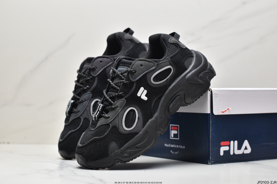 In spring, FILA FUSION launched a series of big-eyed daddy shoes with new Italian sports aesthetics. Fila FUSION Arceus T12W217314FBK