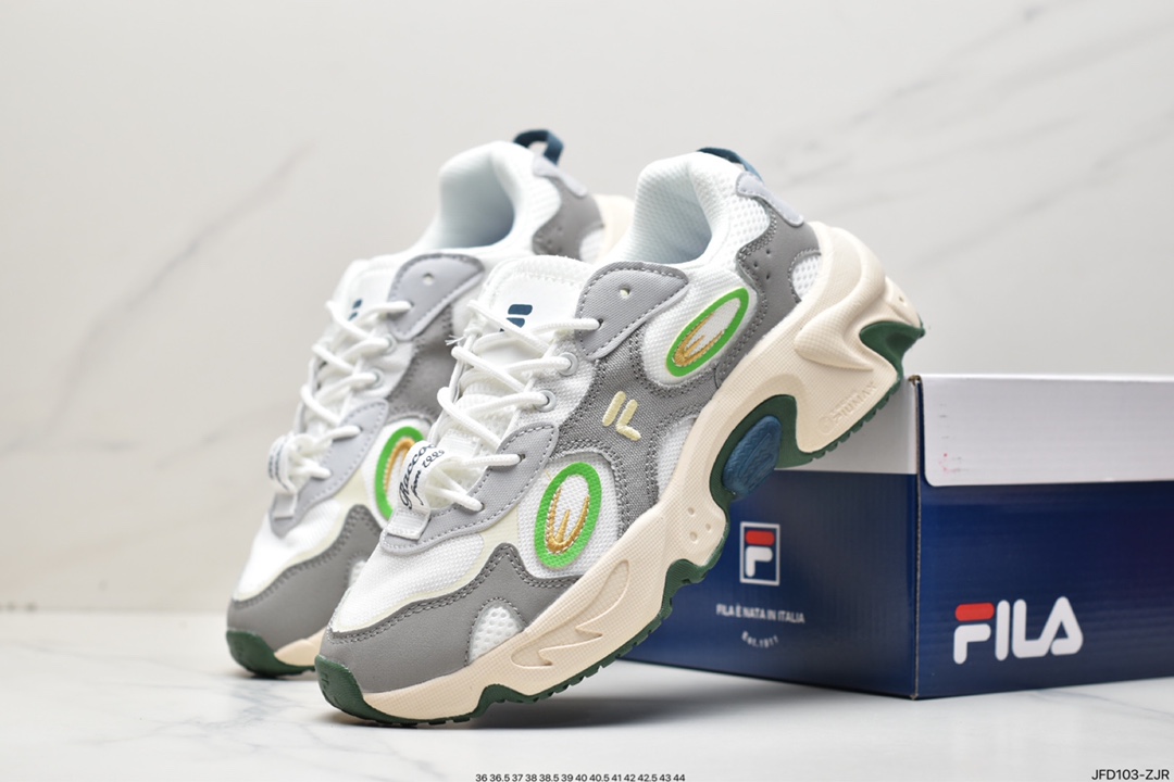 In spring, FILA FUSION launched a series of big-eyed daddy shoes with new Italian sports aesthetics. Fila FUSION Arceus T12W217314FBK