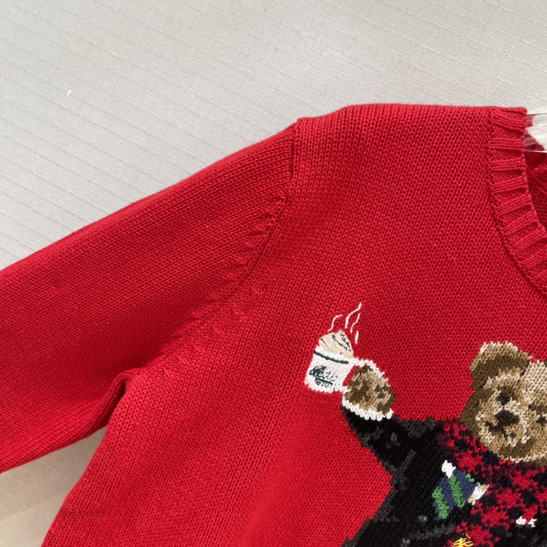2022劳夫拉伦po*lo22秋冬专柜同步。浓郁美式风格，亲子装圣诞🎄新年款红色小熊毛衣