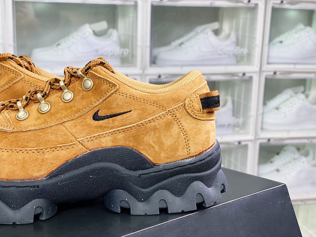 Wmns Lahar Low ”Wheat Black” Lahar series low-top mountain climbing shoes ”suede wheat yellow brown black” DB9953-700