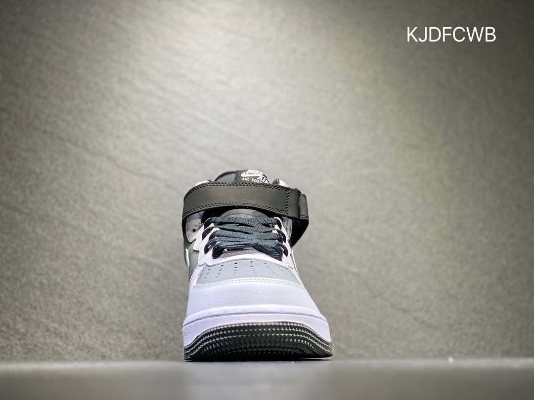 260 Nike Air Force 1 空军一号 CN6863-502