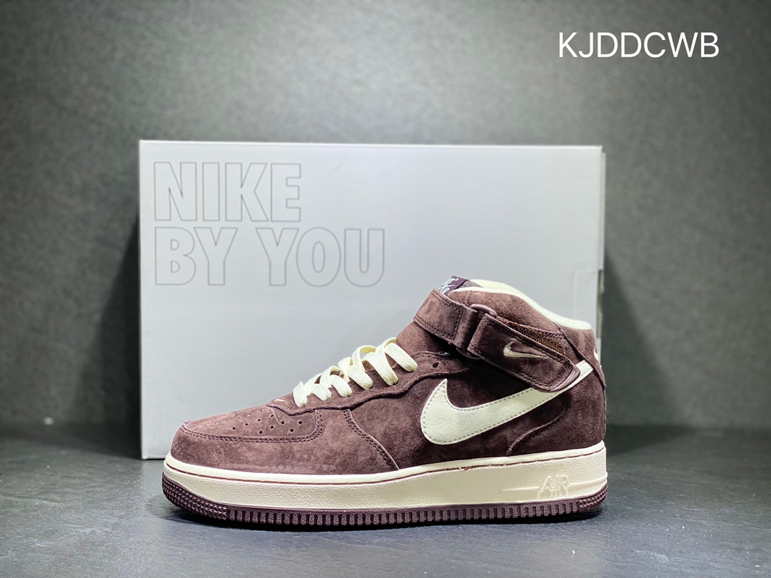 240 Nike Air Force 1 空军一号  DM0107-200