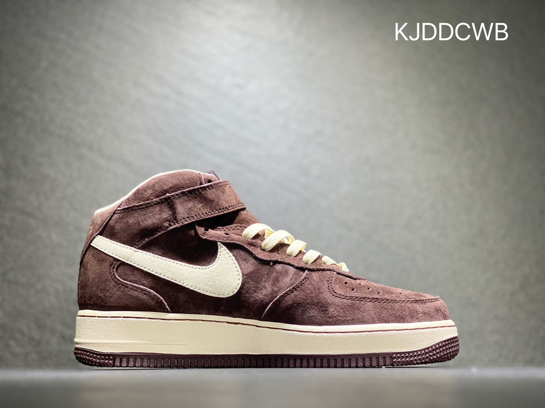 240 Nike Air Force 1 空军一号  DM0107-200