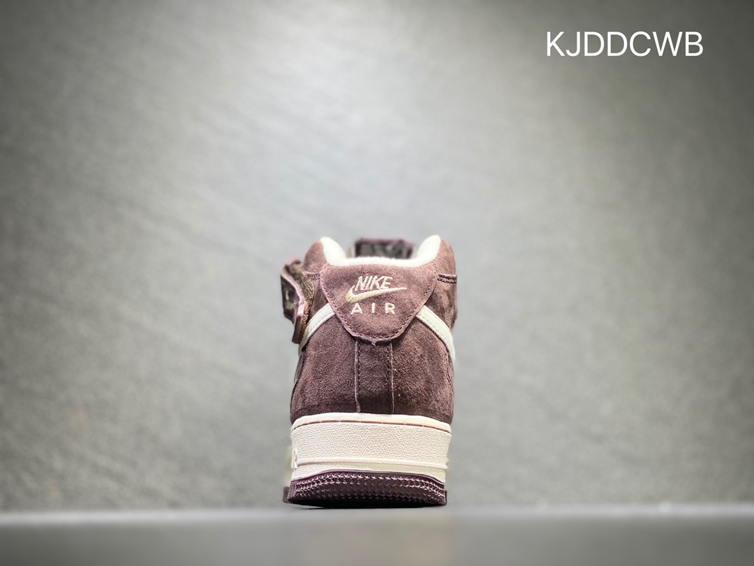 240 Nike Air Force 1 空军一号  DM0107-200