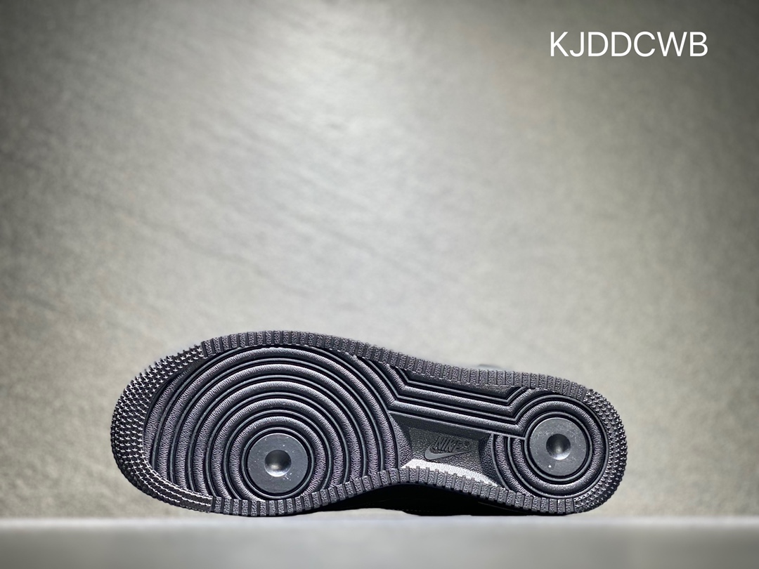 240 Nike Air Force 1 空军一号 官方同步BS5085-204