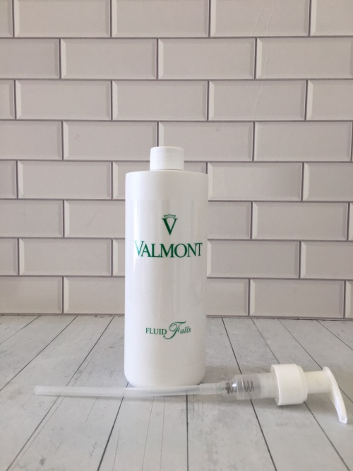 Valmont Fluid Falls Cleansing Milk - Gentle Makeup Remover & Facial Cleanser 1 Valmont Fluid Falls Cleansing Milk - Gentle Makeup Remover & Facial Cleanser