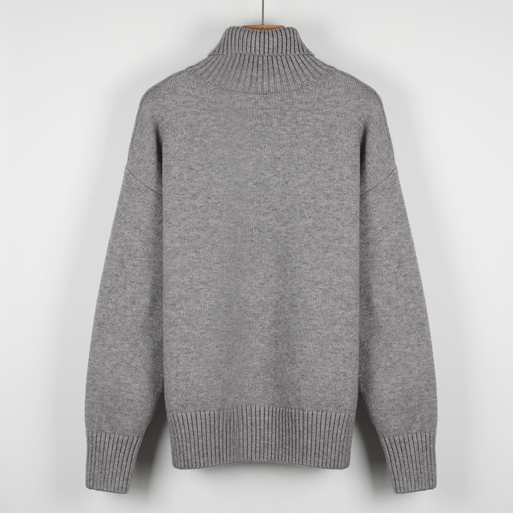 High-end Women’s Clothes: Classic Gray and Black Tiara Knitwear with Full Wool - 图片 8