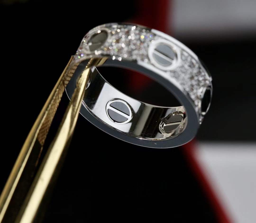 Cartier 卡地亚/Cartier 满天星黑钉戒指