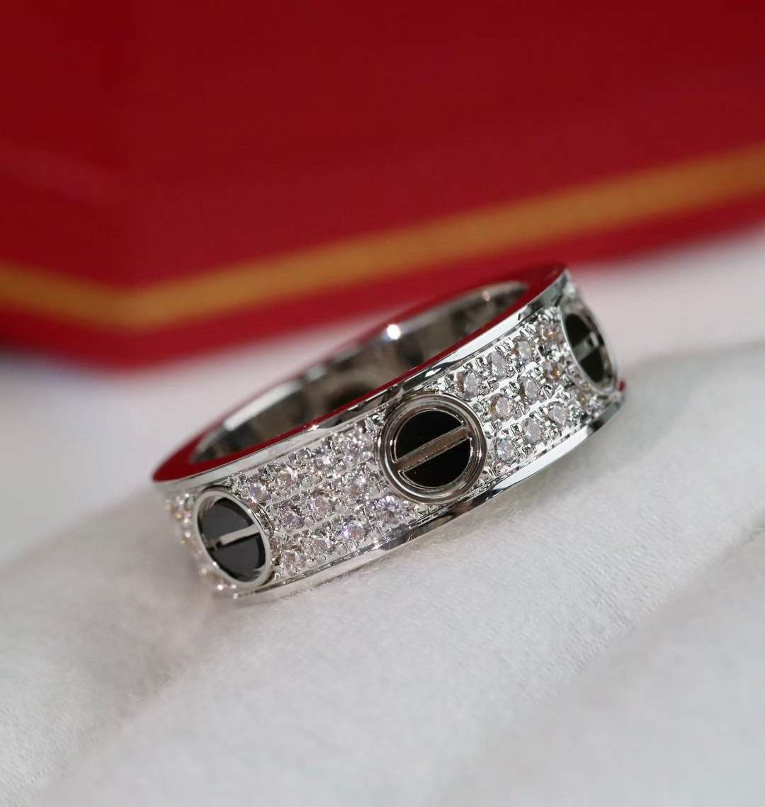 Cartier 卡地亚/Cartier 满天星黑钉戒指