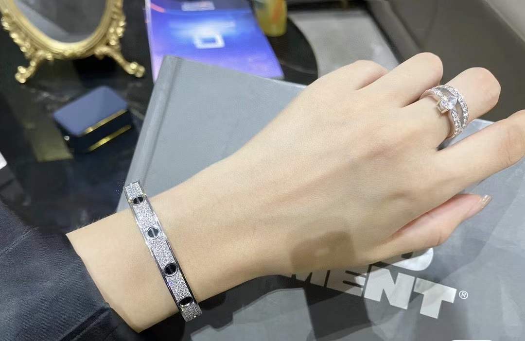 Cartier 霸气 理想中的手镯