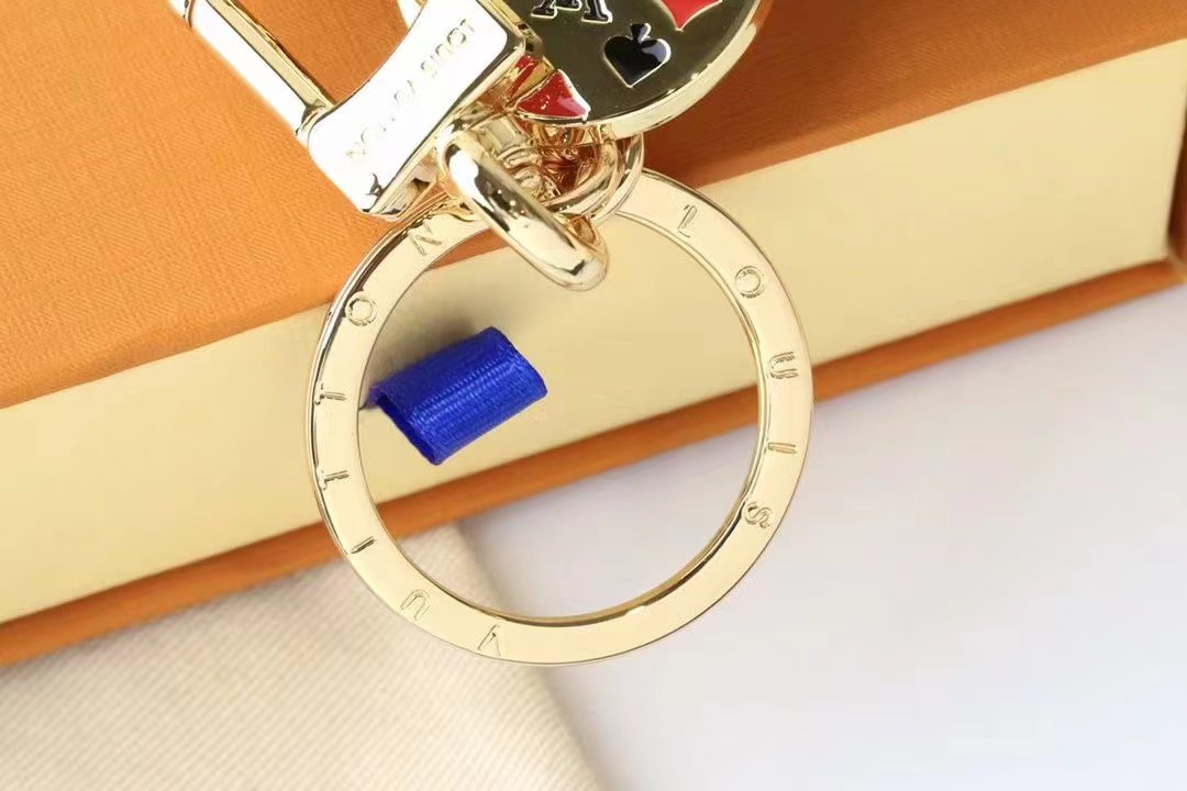 Sunflower keychain with keys