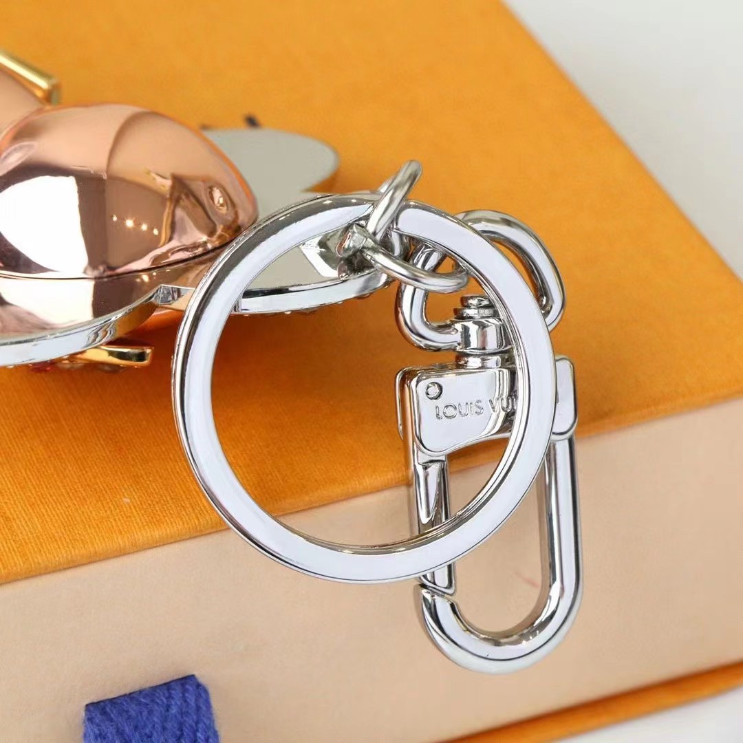 Stylish sunflower keychain with keys