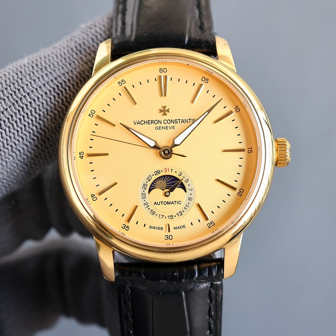 NO:662837,Hot recommendation [strong] [strong], new model - Vacheron Constantin. Moon phase series. Men's watch is simple yet elegant [Victory] equipped with precise Swiss ETA2824-2 movement (6-digit true calendar and 24-hour sun, moon and star function) 40mm diameter, 316 stainless steel case, wear-resistant and scratch-resistant sapphire glass, imported Italian calfskin, original quality pin buckle, super waterproof function. Retro style, classic work, long-lasting charm, high-end luxury, a must-have for gentlemen!  ,,vacheron,cowhide19860909火爆推荐[强][强],新款-江诗丹顿.月相系列.男士腕表简单不失大气[胜利]搭载精准瑞士ETA2824-2机芯（6字位真日历与24小时日月星辰功能）40mm表径,316精钢表壳,耐磨抗刮蓝宝石玻璃,进口意大利小牛皮,原装品质针扣,具备超强防水功能 复古风格,经典著作,恒久魅力,高档奢华,绅士必备！,,vacheron,cowhide,Watch
