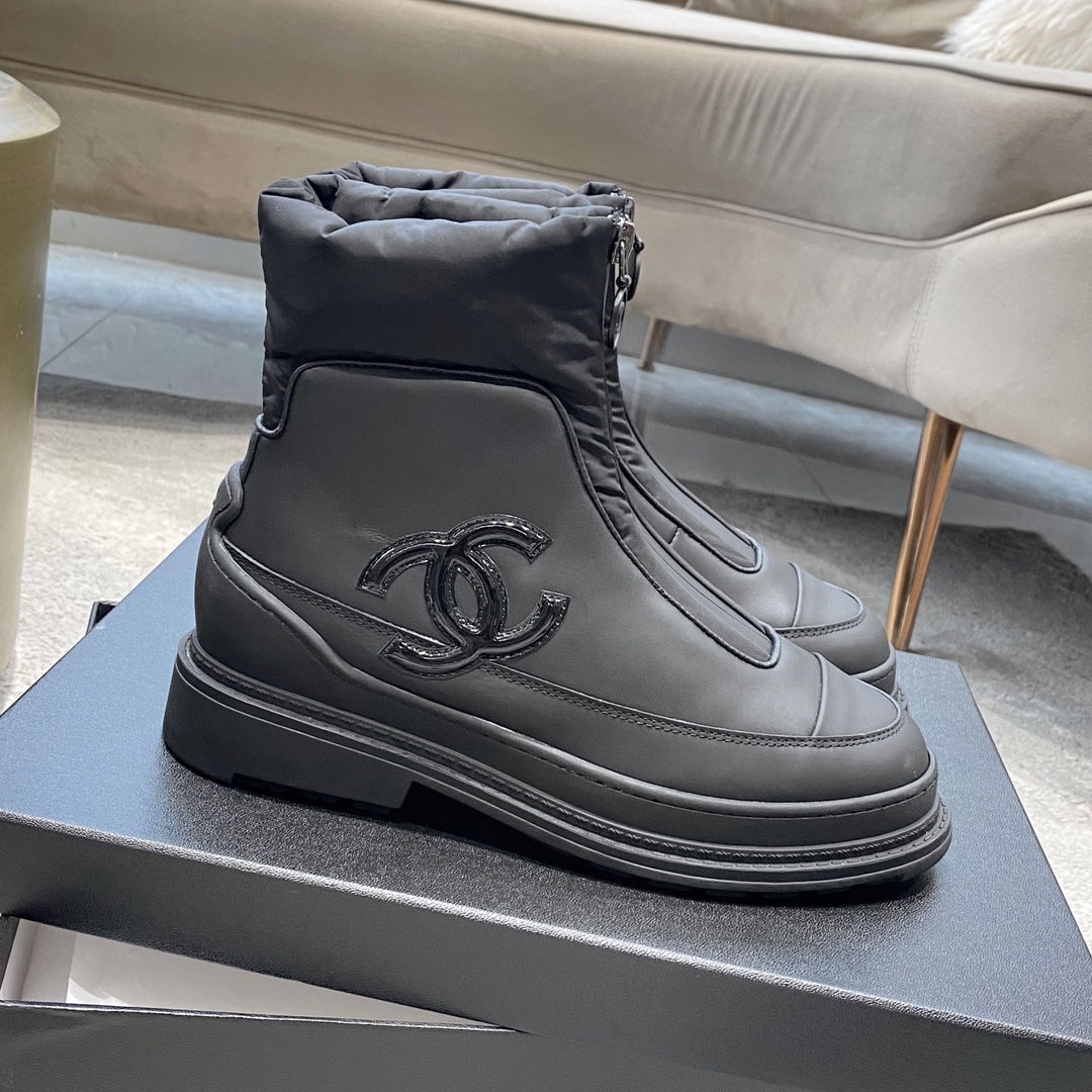 CHANEL 가을/겨울 여성 부츠 슬립온 스트레이트 부츠 라이더 부츠 이탈리아산 천연가죽 아웃솔