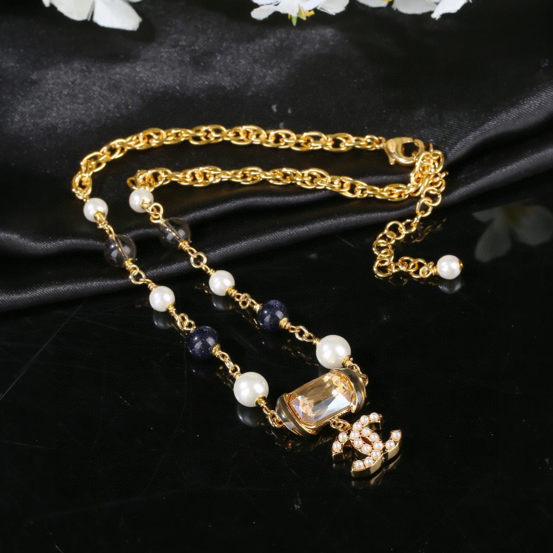 小香 Chanel 新款项链 颈链 专柜同步上新 双C精工打造原版一致黄铜材质