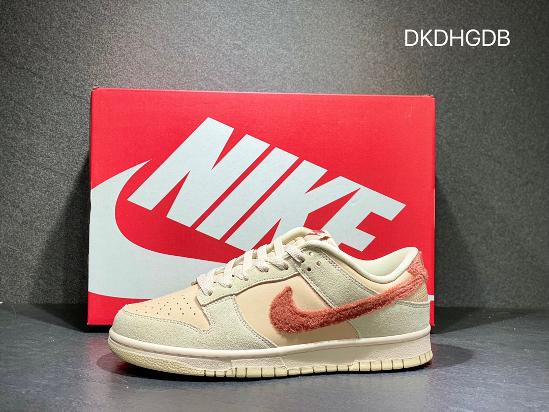 280 Nike SB dunk Low 低帮休闲运动滑板板鞋  DZ4706-200