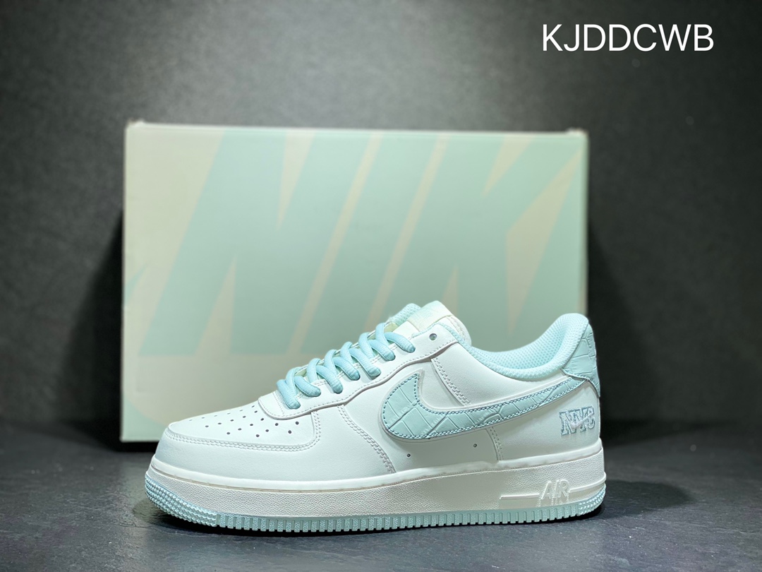 240 Nike Air Force 1 空军一号 PQ5636-226