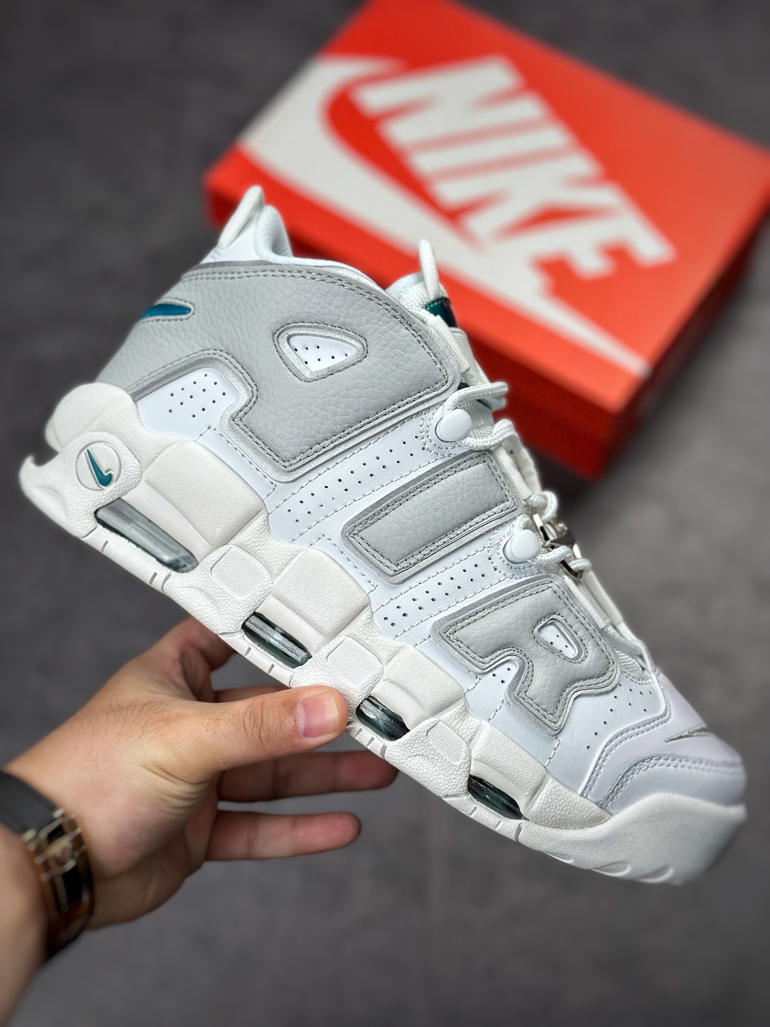 260 Air More Uptempo 纯原灰白蓝 代表着历史最高版本皮蓬 DR7854-100