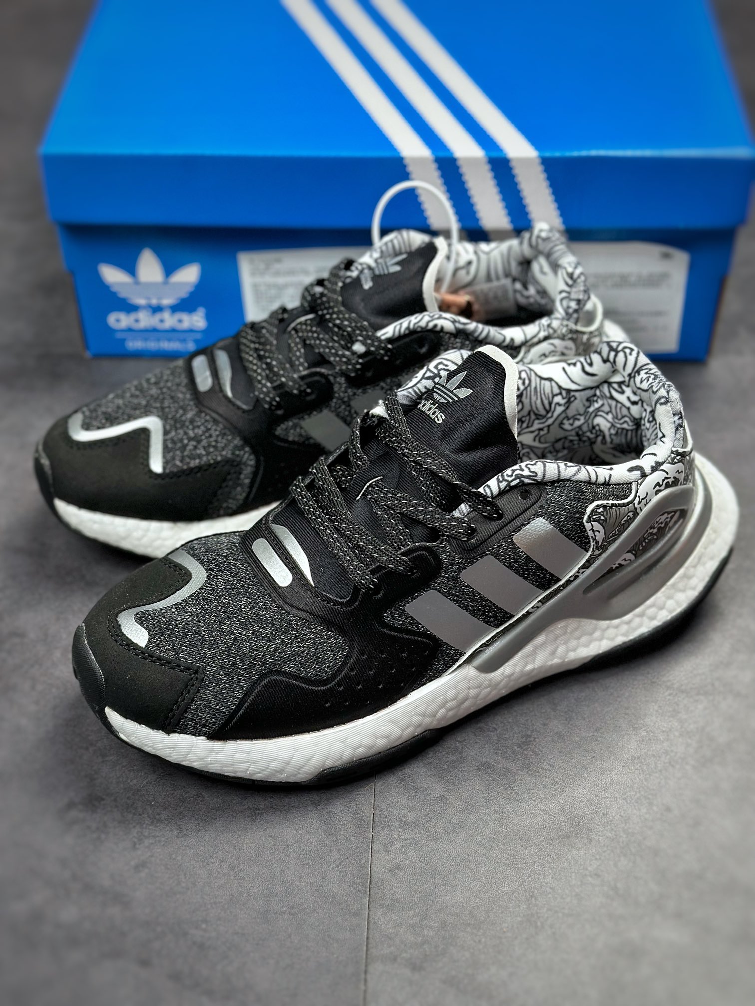 Adidas Day Jogger Nightcrawler II Get Edition FX6172