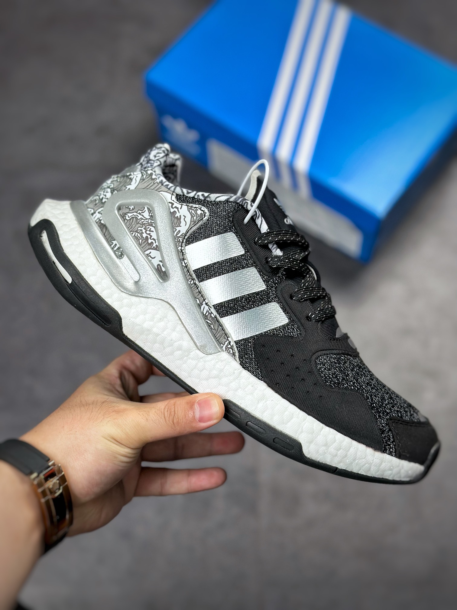 Adidas Day Jogger Nightcrawler II Get Edition FX6172