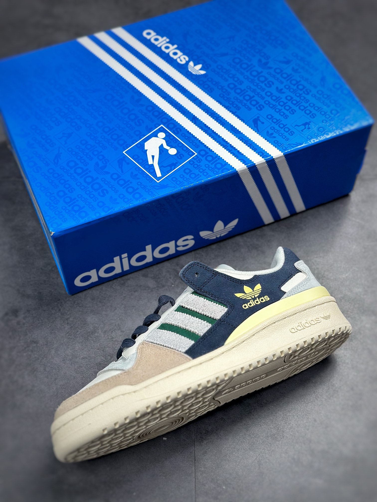 Overseas channel version original box original label Adidas Forum 84 Low clover low state GW4332