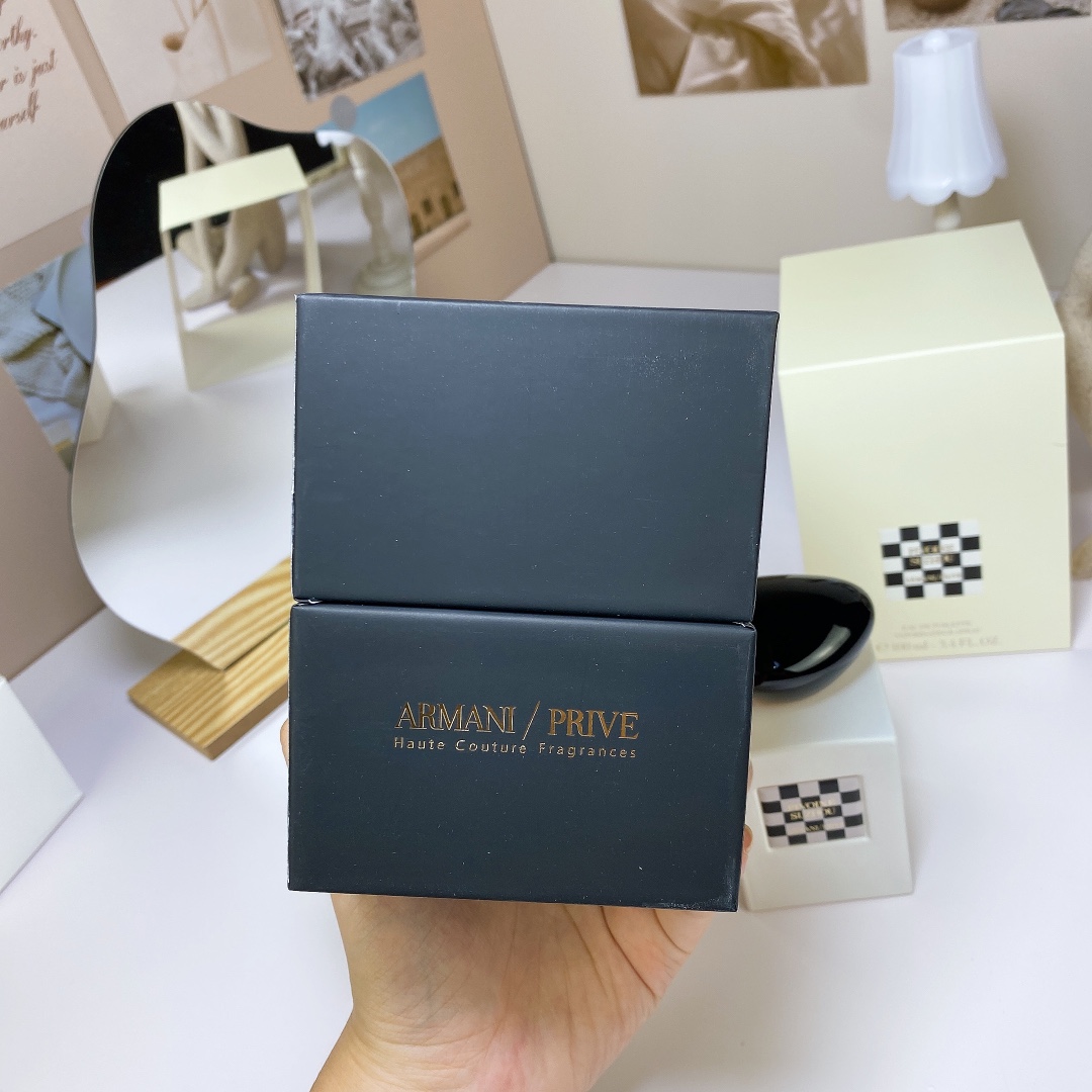Armani Prive Suzhou Soie de Nacre Eau de Toilette 100ml Limited Edition 6 i1668926640 8088 4