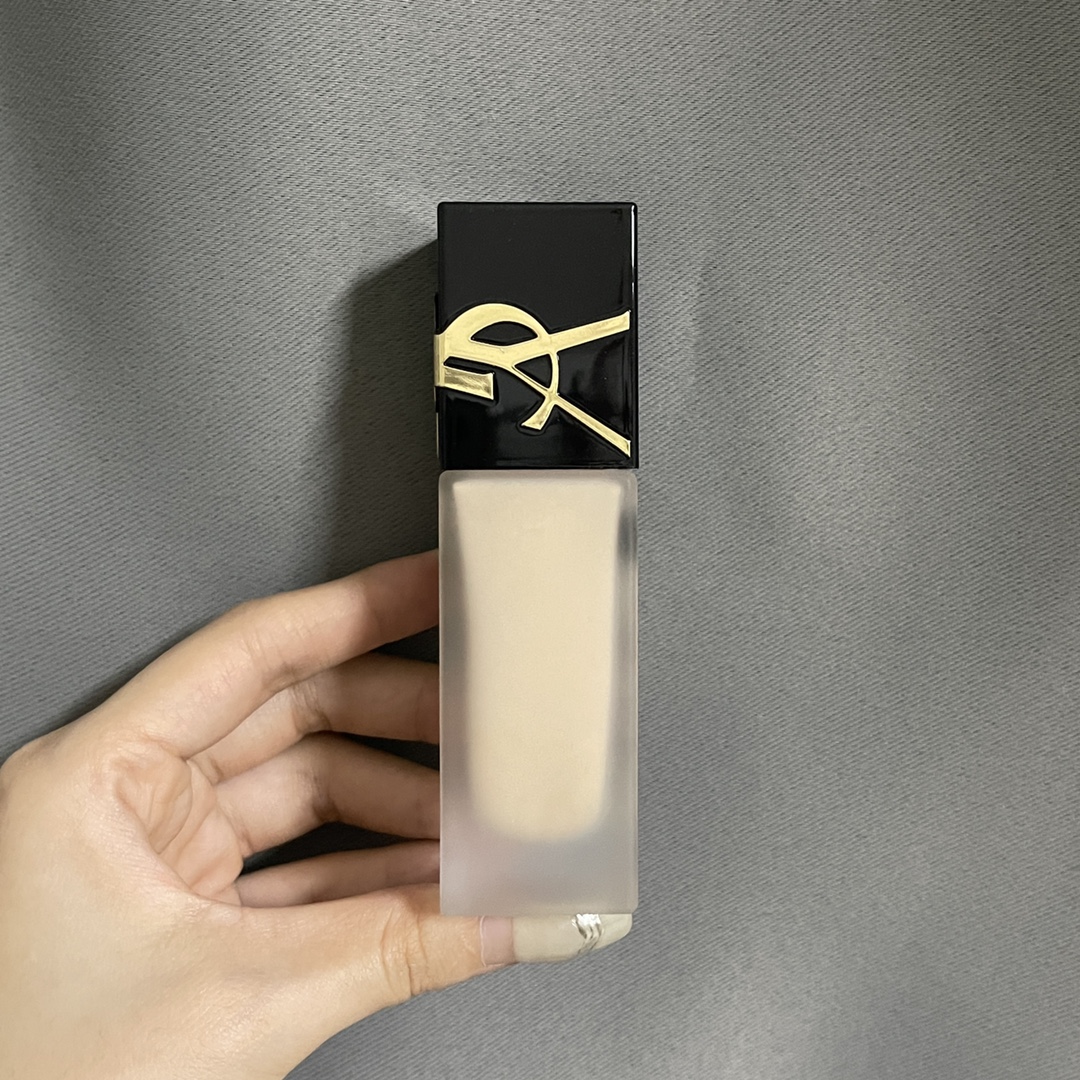 Saint Laurent Haute Couture Couture Beauty Luxury Makeup Lipstick 4