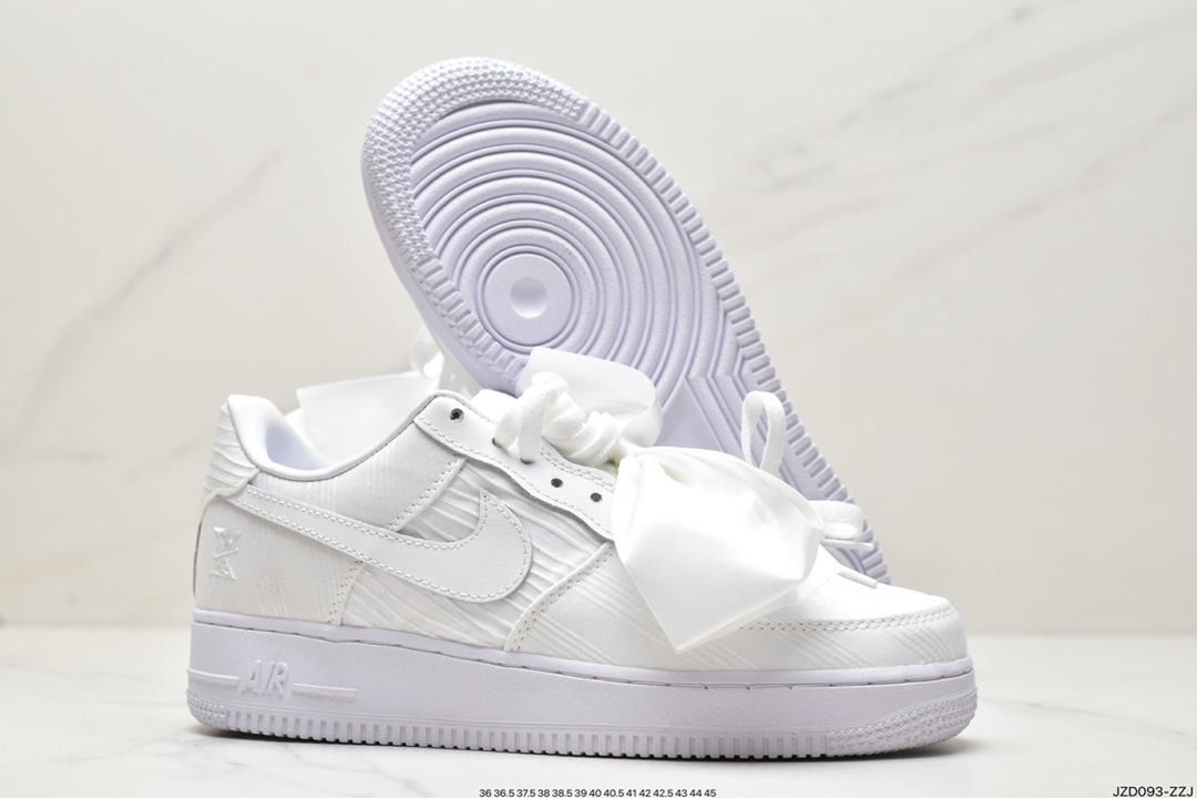 140 耐克Nike Wmns Air Force 1 '07 LX Low”Triple White”空军一号DV4244-111