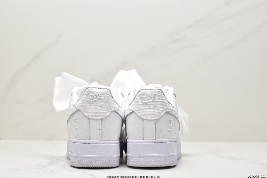 140 耐克Nike Wmns Air Force 1 '07 LX Low”Triple White”空军一号DV4244-111