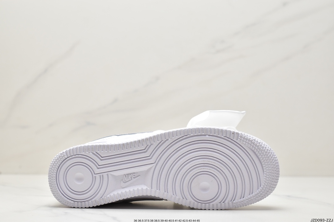 140 耐克Nike Wmns Air Force 1 '07 LX Low”Triple White”空军一号DV4244-111