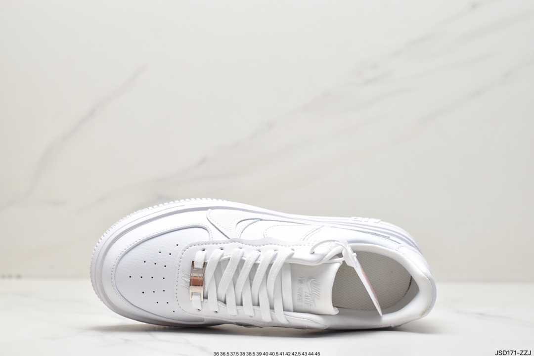 200 NIKE 2022向经典致敬丨Nike AF1 PLT.AF.ORMNike AF1 PLT.AF.ORM 女子运动鞋DJ9946-100