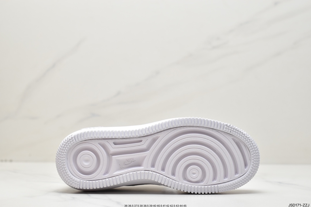 200 NIKE 2022向经典致敬丨Nike AF1 PLT.AF.ORMNike AF1 PLT.AF.ORM 女子运动鞋DJ9946-100