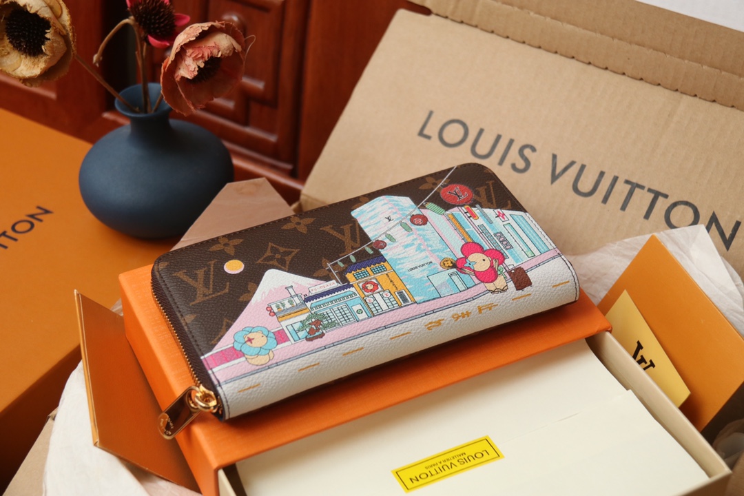 Louis Vuitton Vivienne Holidays 2022 系列推出限定款 Zippy 钱包 彰显路易威登的旅行传承