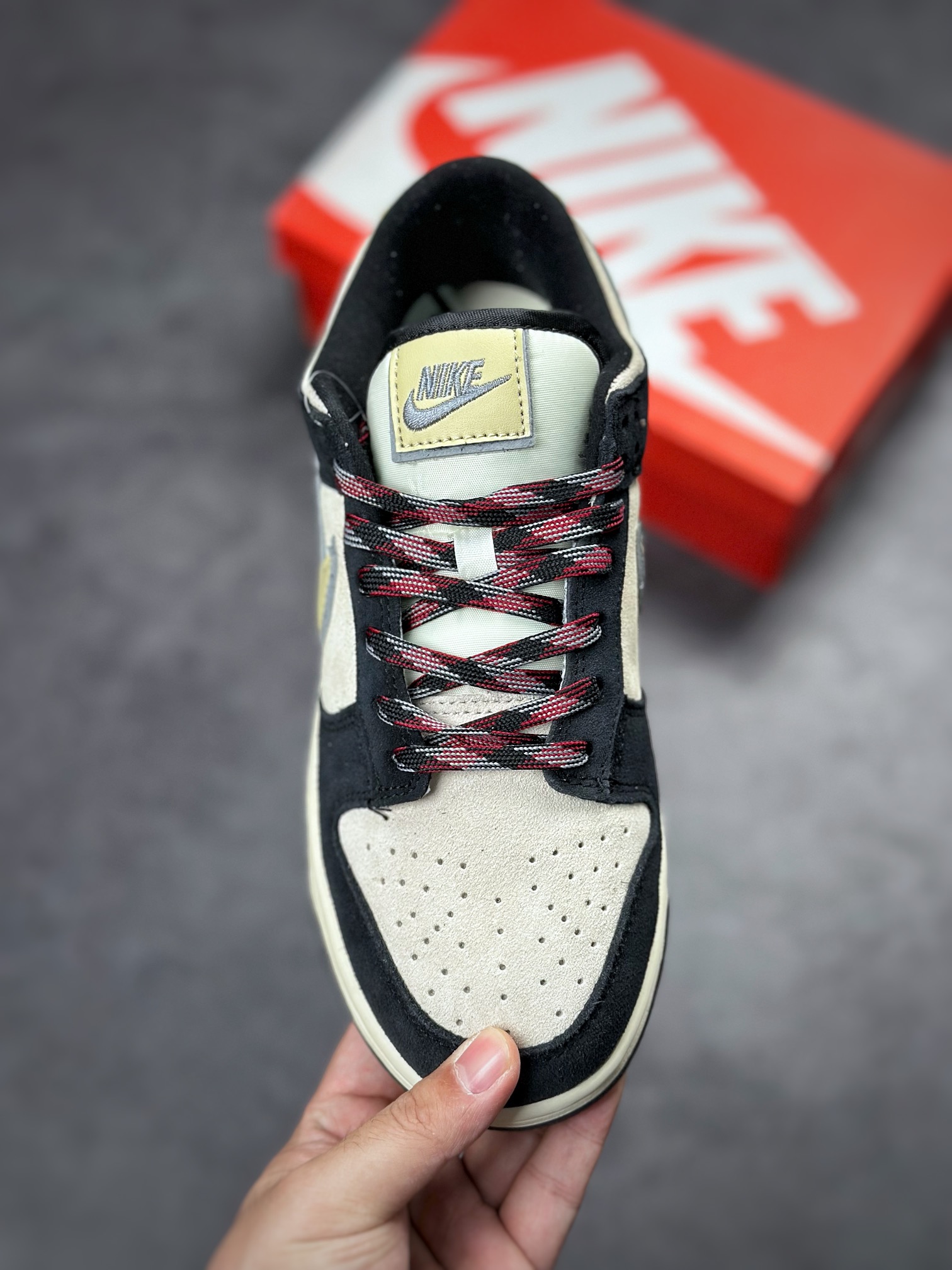 Nike SB Dunk Low suede gray black cost-effective ceiling DV3054-001