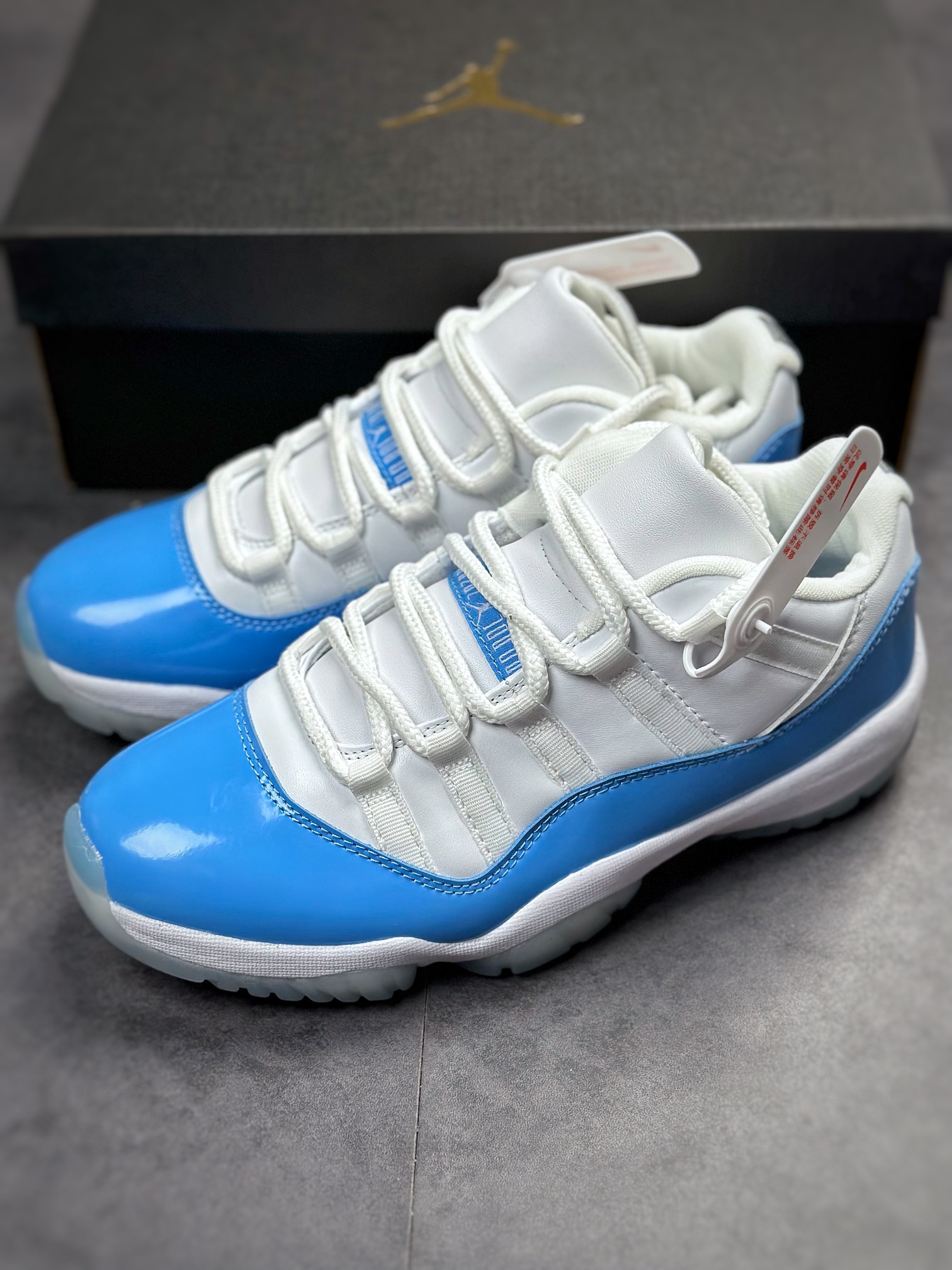 Air Jordan 11 Low ”UNC” North Carolina Blue 528895-106-Top High Quatity Cheap Sneakers Fashion Clothing Clothes Bags handbags Shoes of all Brand wholesale With The best Quality And Beautiful Price from China Factory Chinese suppliers wholesaler seller Air Jordan 11 Low ”UNC” North Carolina Blue 528895-106