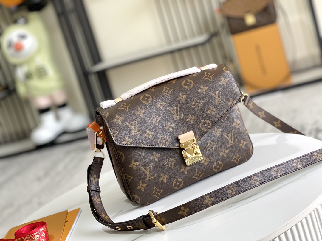 Louis Vuitton Haute Couture Classic Luxury Handbag Shoulder Crossbody 2